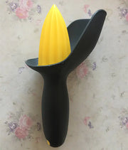 Creative Manual Lemon Juicer for Kitchen Use Y-43